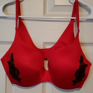 Victoria Secrets Incredible Bra